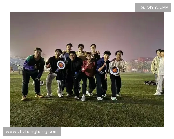 南京飞盘队在全国耐力排行榜中荣登第六名展现出色竞技实力与团队精神