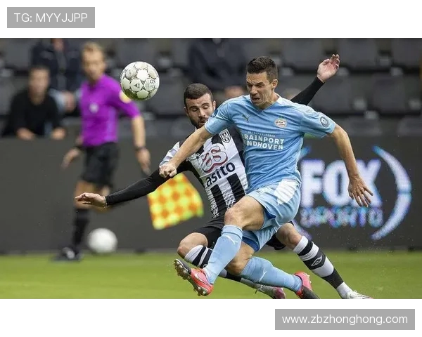 埃因霍温主场迎战赫拉克勒斯期待精彩对决与激烈碰撞