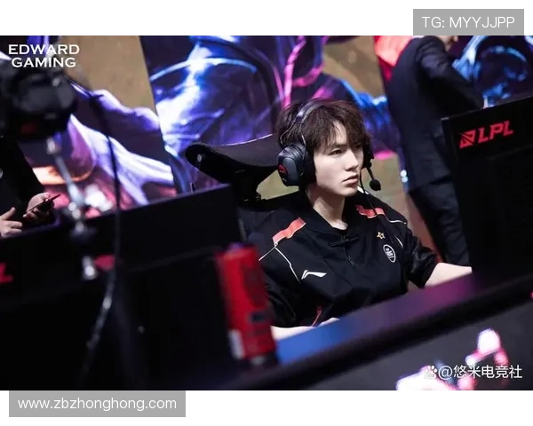 EDG在城市赛积分榜中以92分稳居第一名,领先其他战队展现强劲实力 EDG在城市赛积分榜中以92分稳居第一名,领先其他战队展现强劲实力